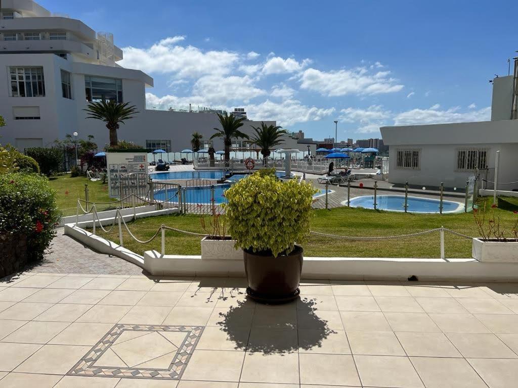 Cozy Apartment In The Center Of Costa Adeje On The 1St Coastline Luaran gambar
